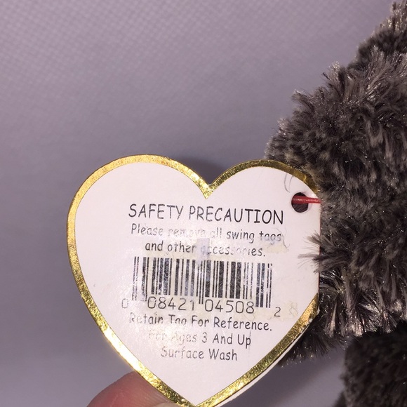 Ty Beanie Babies Frisbee Weimaraner Dog Puppy with Blue Eyes - Picture 7 of 11